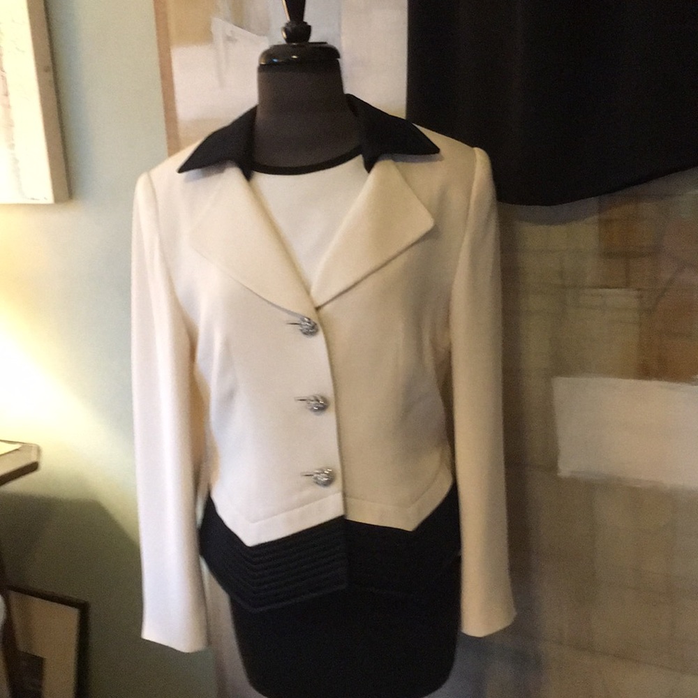 Peter Nygard Classic Formal Suit